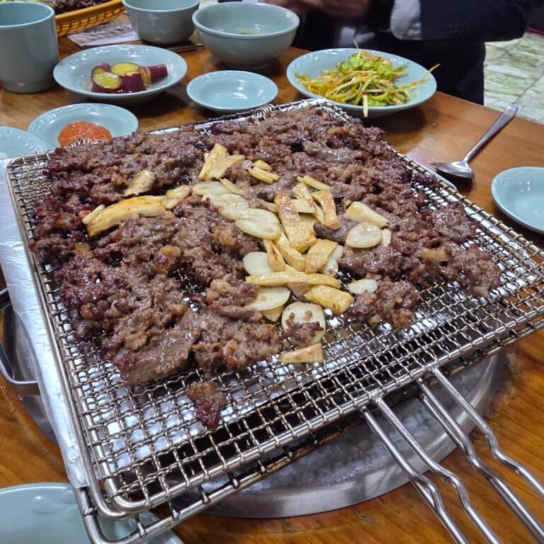 Eonyang Giwajip Bulgogi: The Ultimate Guide to Korea’s Best Charcoal-Grilled Beef