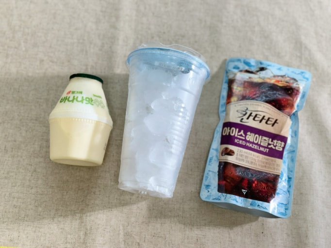 7 Must-Try Korean Convenience Store Hacks: The Ultimate Banana Latte 🍌☕